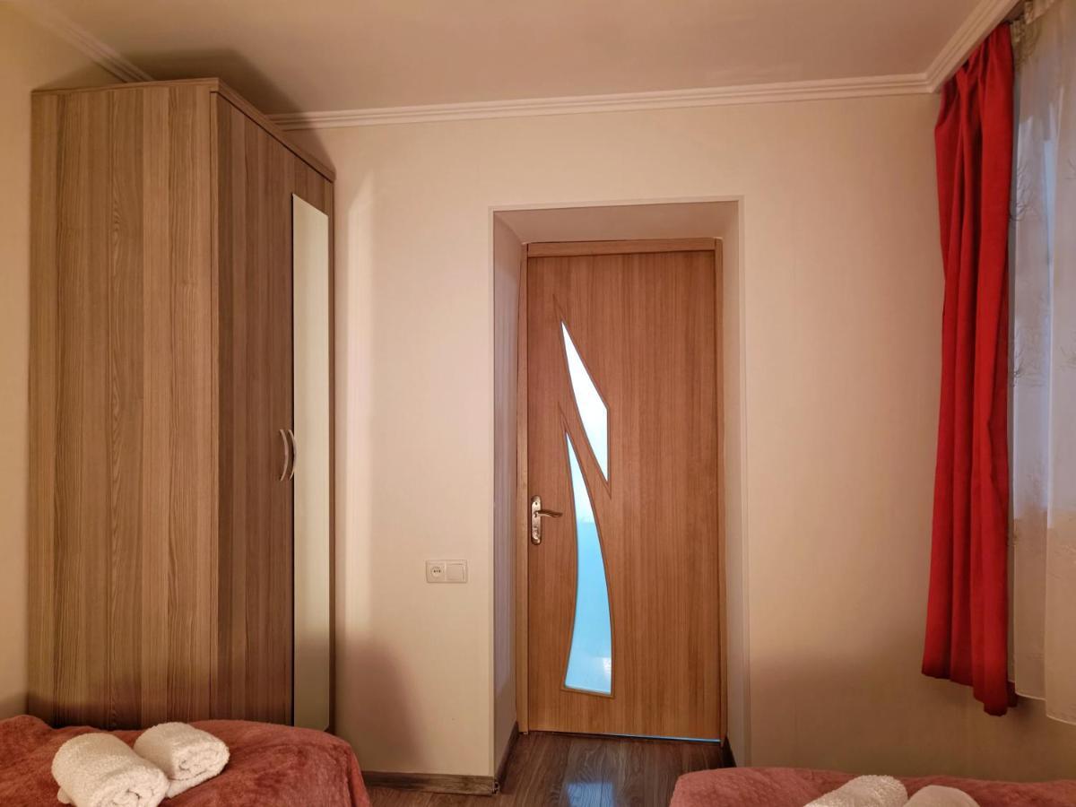 Apartment Linima Tbilisi Esterno foto