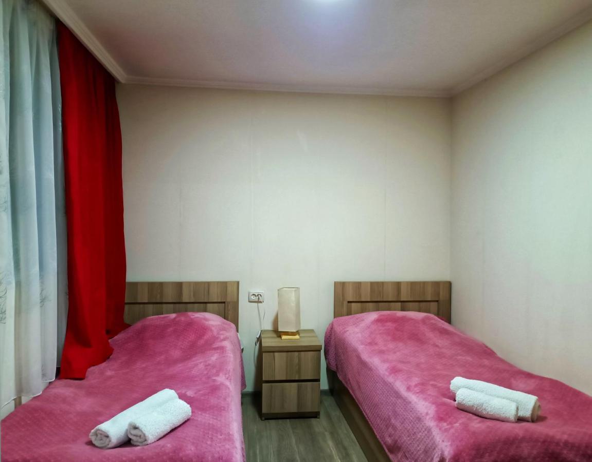 Apartment Linima Tbilisi Esterno foto