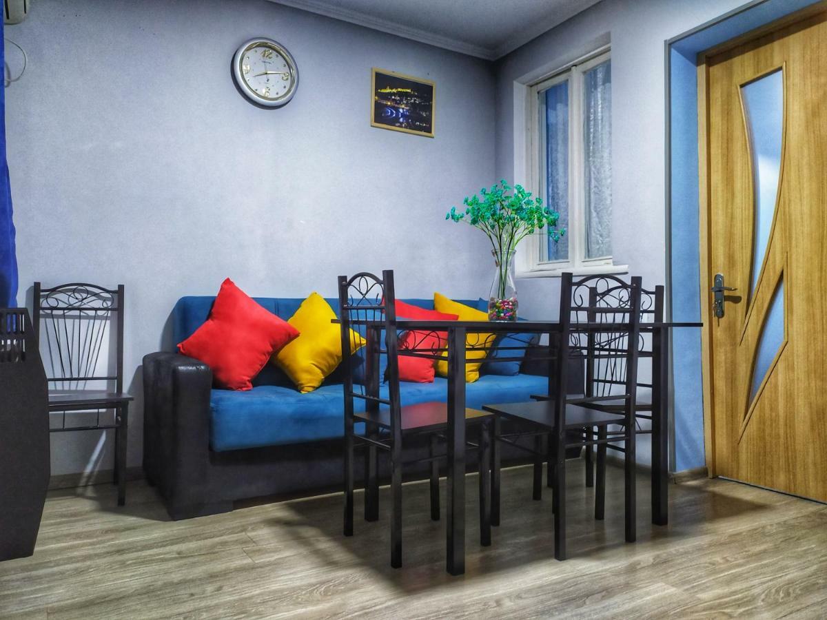 Apartment Linima Tbilisi Esterno foto